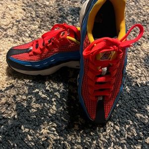 Nike Air Max 95- Boys Youth- Size 7Y—Brand New